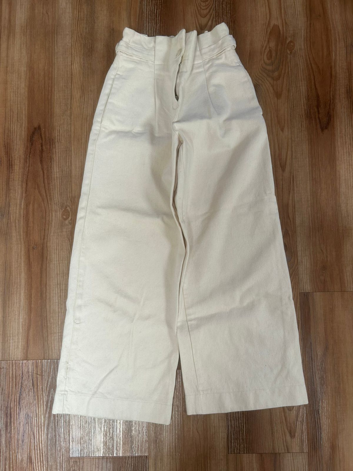 SKU-000227 - Vista 2