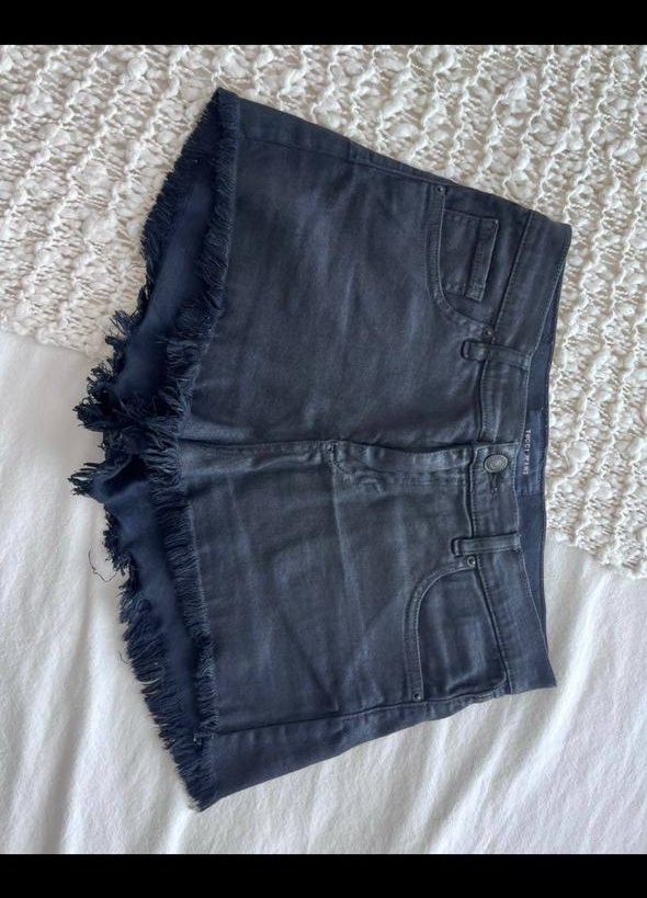 SKU-000074 - Vista 2