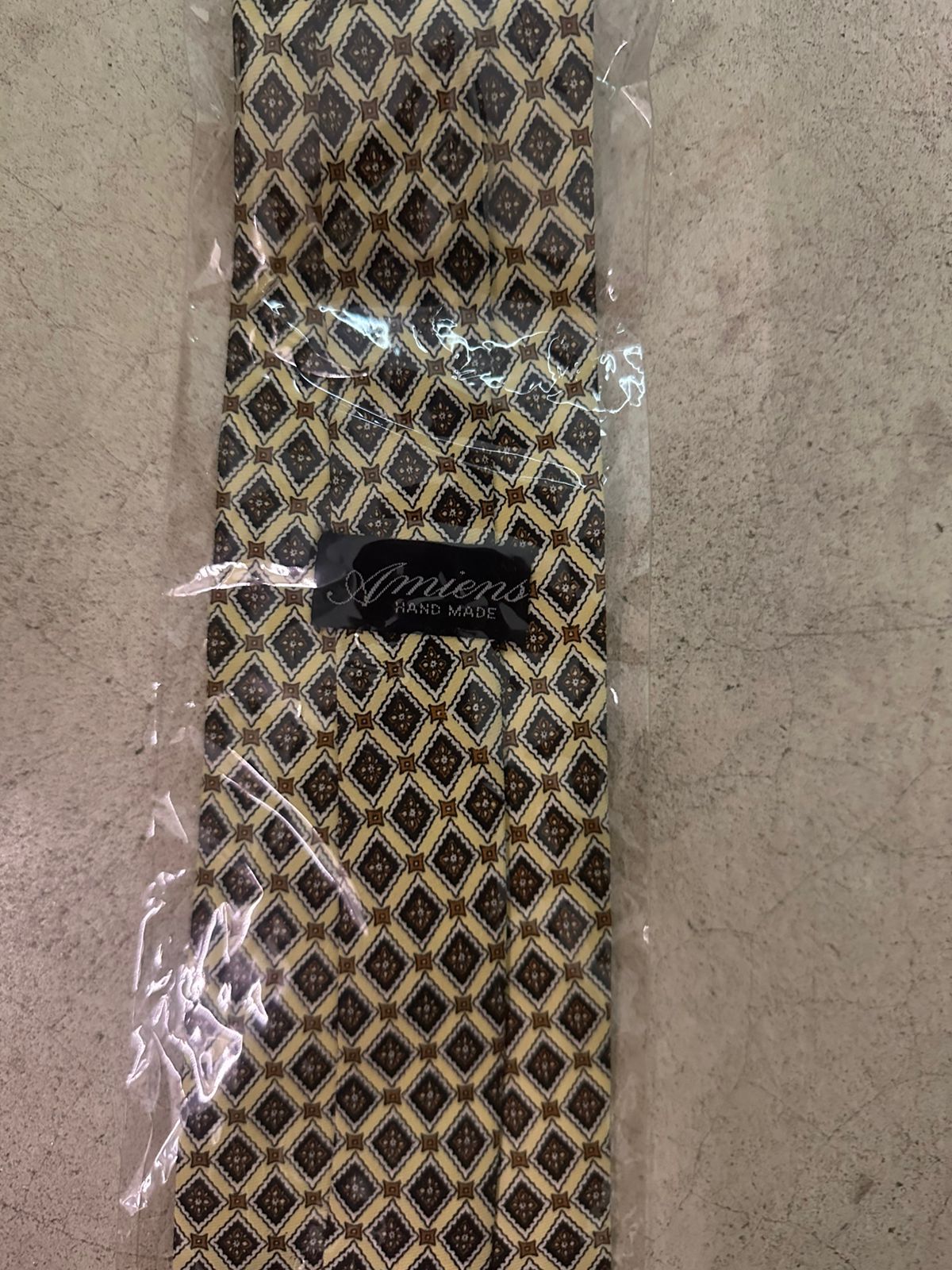 SKU-000190 - Vista 3